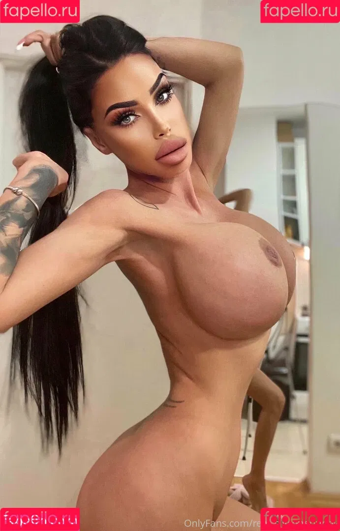 real_siliconebunny Onlyfans Photo Gallery 