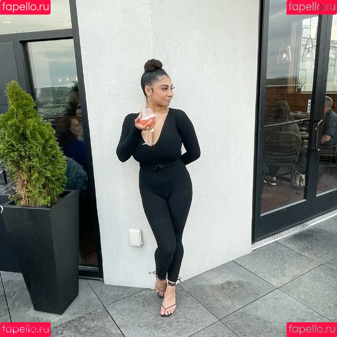Taylor Loving Onlyfans Photo Gallery 