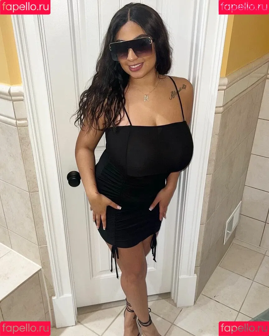 Taylor Loving Onlyfans Photo Gallery 