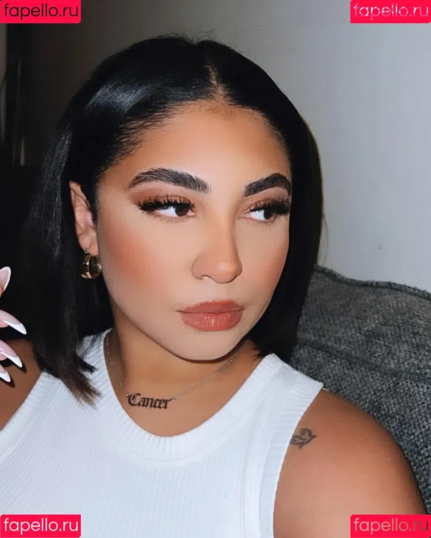 Taylor Loving Onlyfans Photo Gallery 