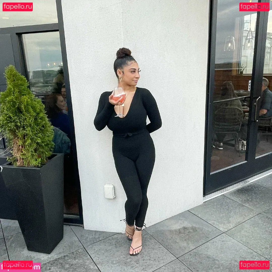 Taylor Loving Onlyfans Photo Gallery 