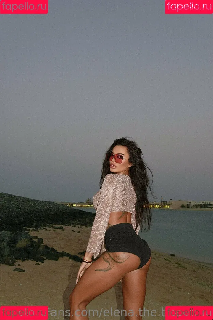 elena_buttyb Onlyfans Photo Gallery 