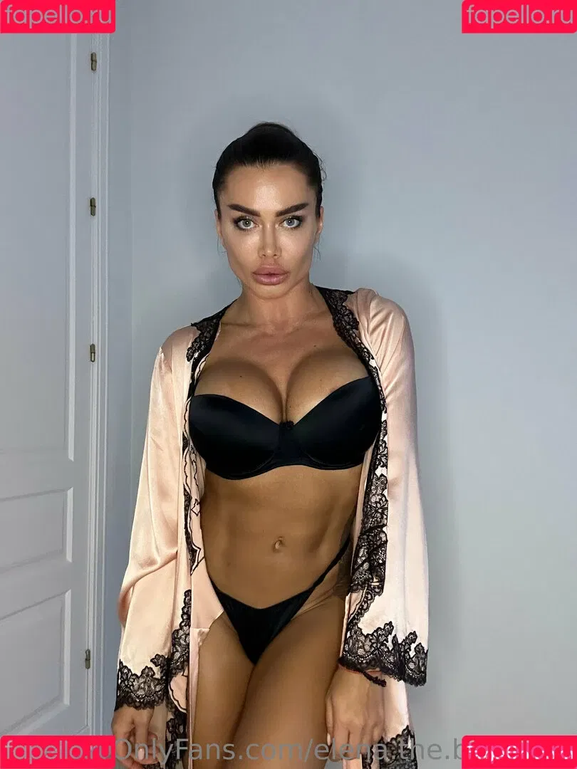 elena_buttyb Onlyfans Photo Gallery 