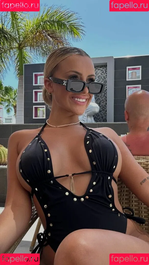 Maria Brunn Onlyfans Photo Gallery 