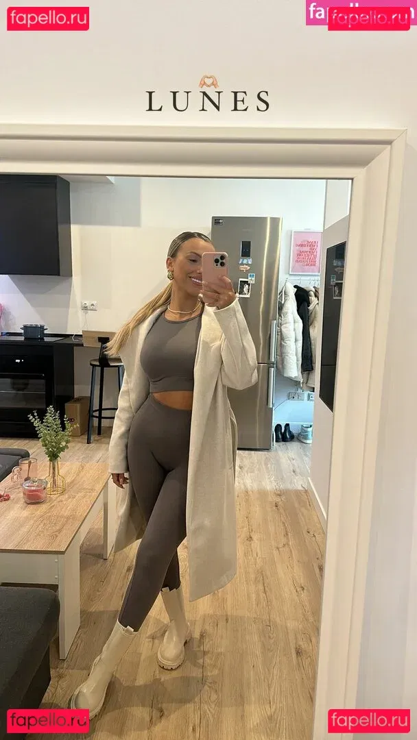 Maria Brunn Onlyfans Photo Gallery 