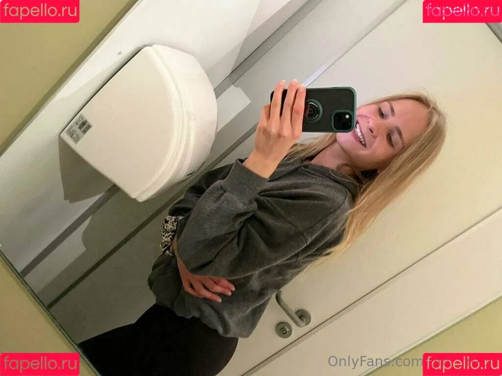gini_frech Onlyfans Photo Gallery 