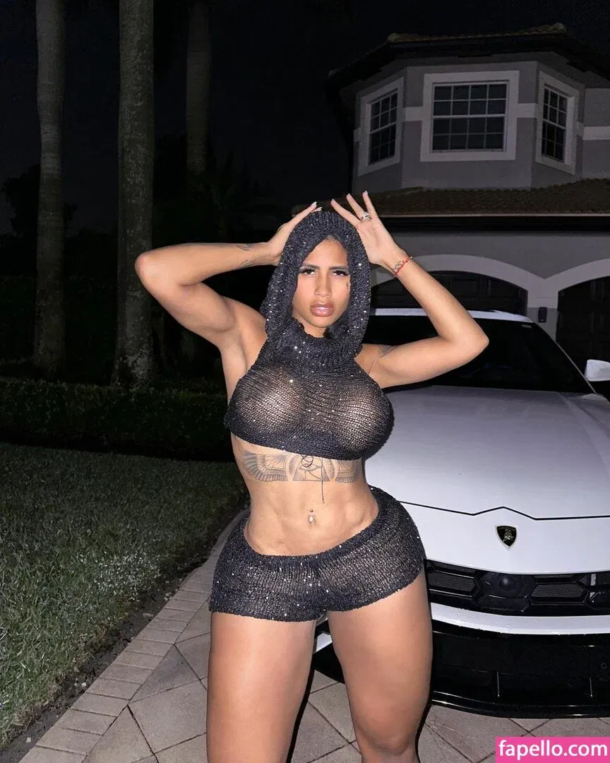 gini_frech Onlyfans Photo Gallery 