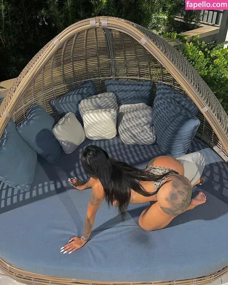 gini_frech Onlyfans Photo Gallery 