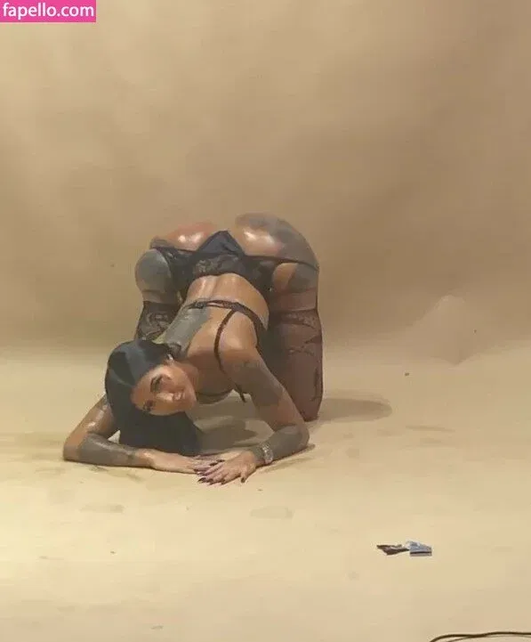 gini_frech Onlyfans Photo Gallery 