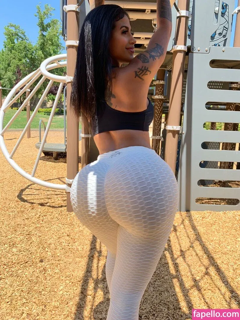 gini_frech Onlyfans Photo Gallery 