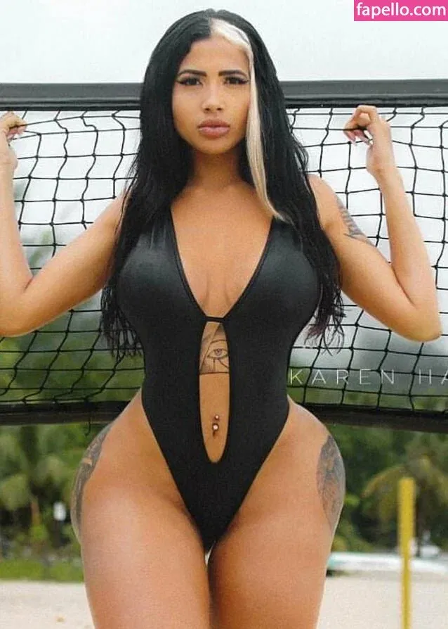 gini_frech Onlyfans Photo Gallery 