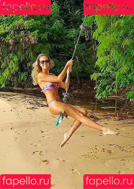 Lu Schwengber Onlyfans Photo Gallery 