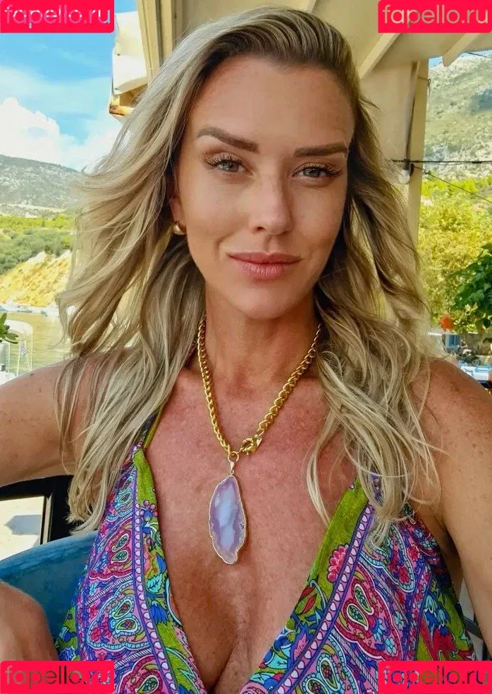 Lu Schwengber Onlyfans Photo Gallery 