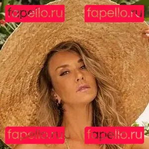 Lu Schwengber Onlyfans Photo Gallery 