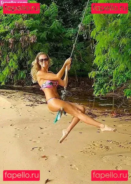 Lu Schwengber Onlyfans Photo Gallery 