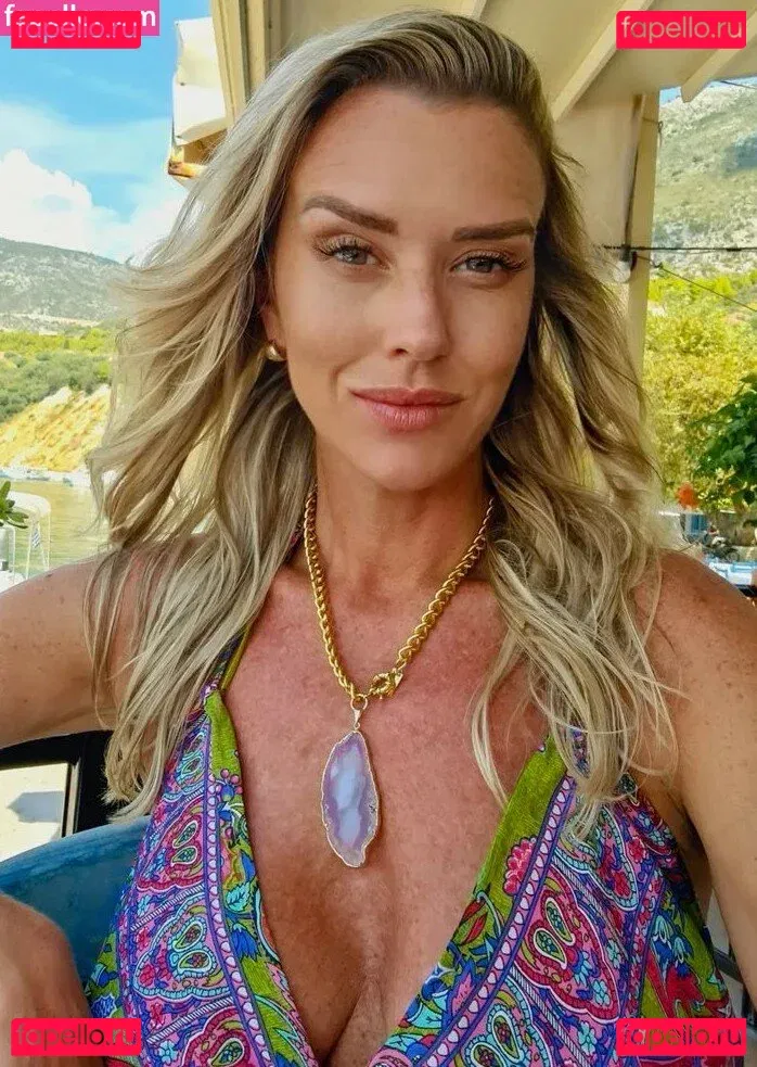 Lu Schwengber Onlyfans Photo Gallery 