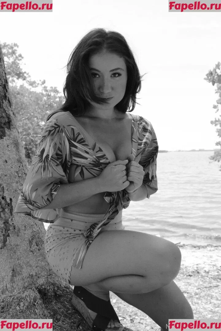 NikkiDavisxo Onlyfans Photo Gallery 