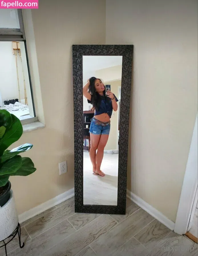 NikkiDavisxo Onlyfans Photo Gallery 