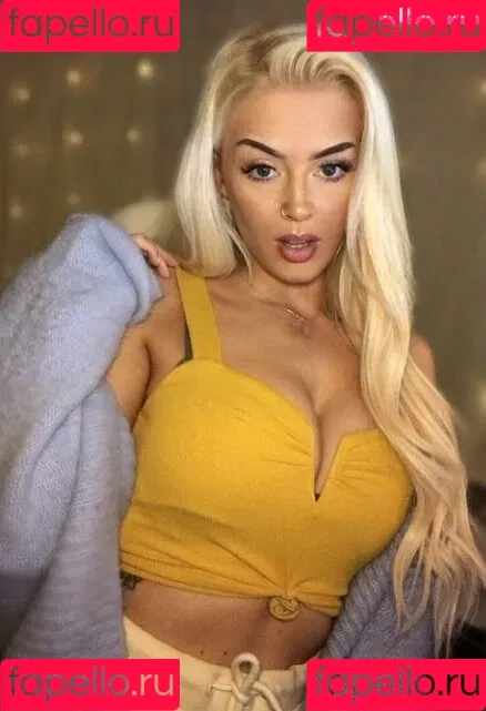 Xcandylashes Onlyfans Photo Gallery 