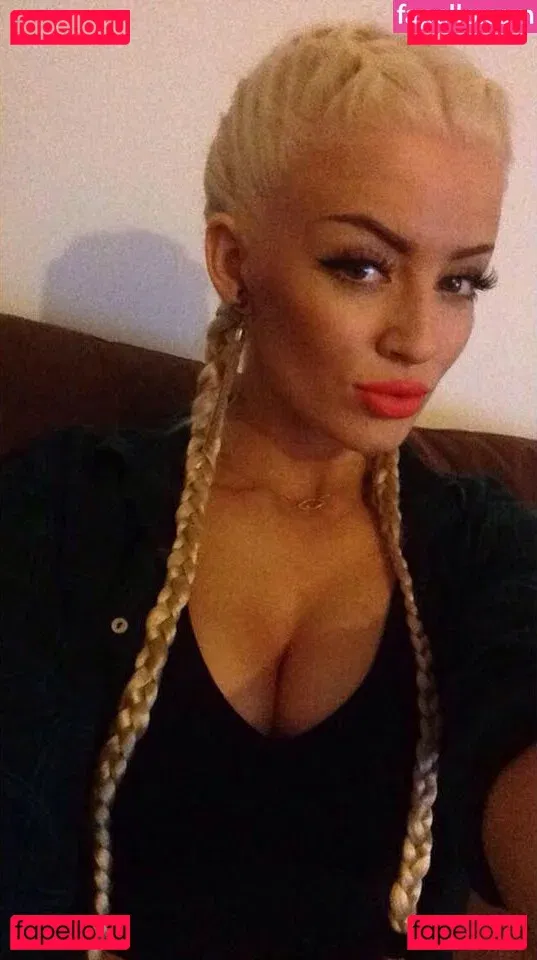 Xcandylashes Onlyfans Photo Gallery 