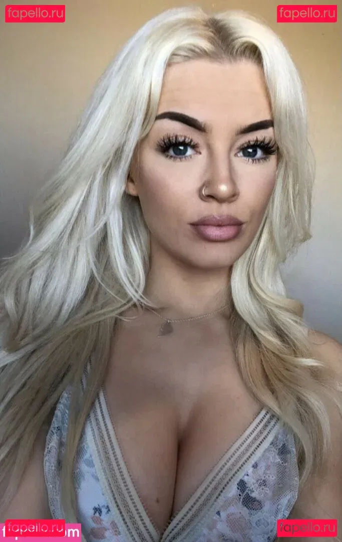 Xcandylashes Onlyfans Photo Gallery 