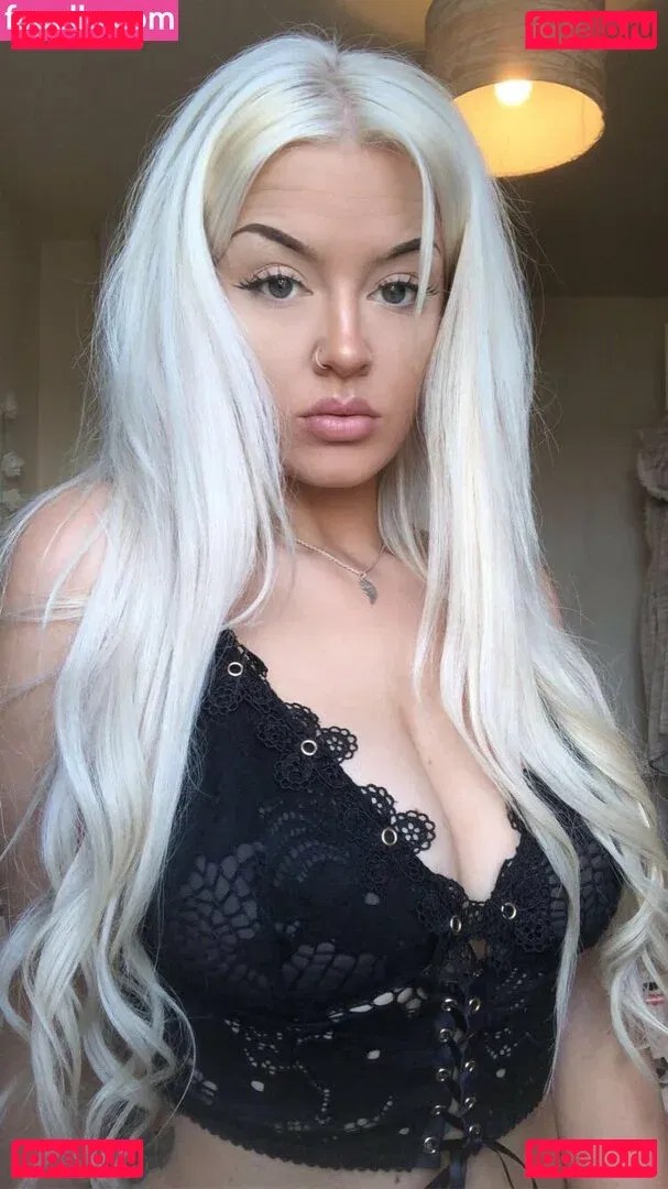 Xcandylashes Onlyfans Photo Gallery 