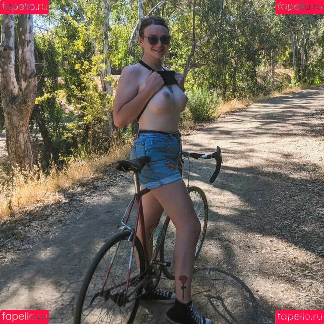 NatashaCameron Onlyfans Photo Gallery 
