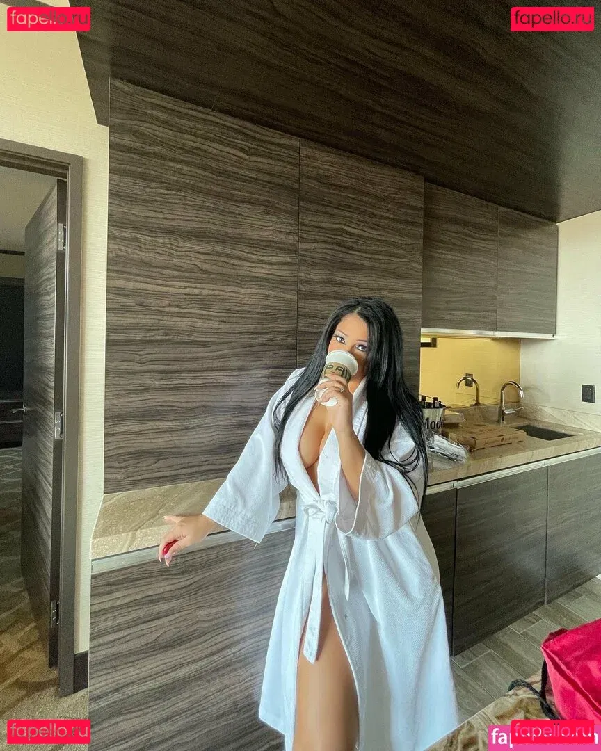 Mandy Leon Onlyfans Photo Gallery 