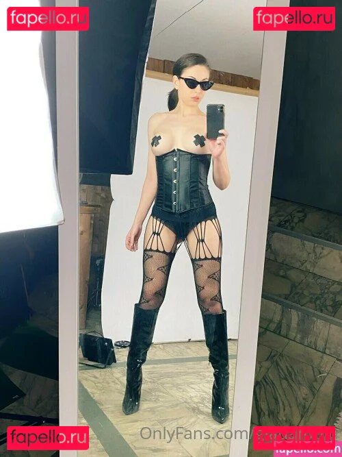 Türbaniçe Onlyfans Photo Gallery 