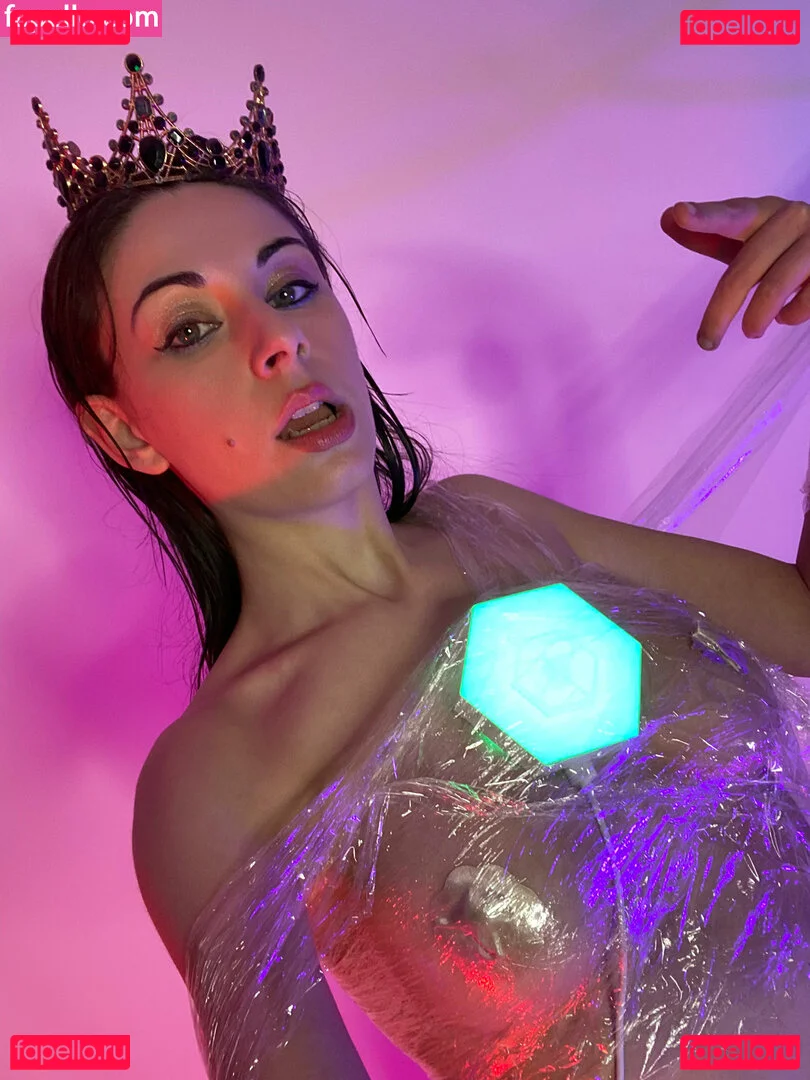 Türbaniçe Onlyfans Photo Gallery 