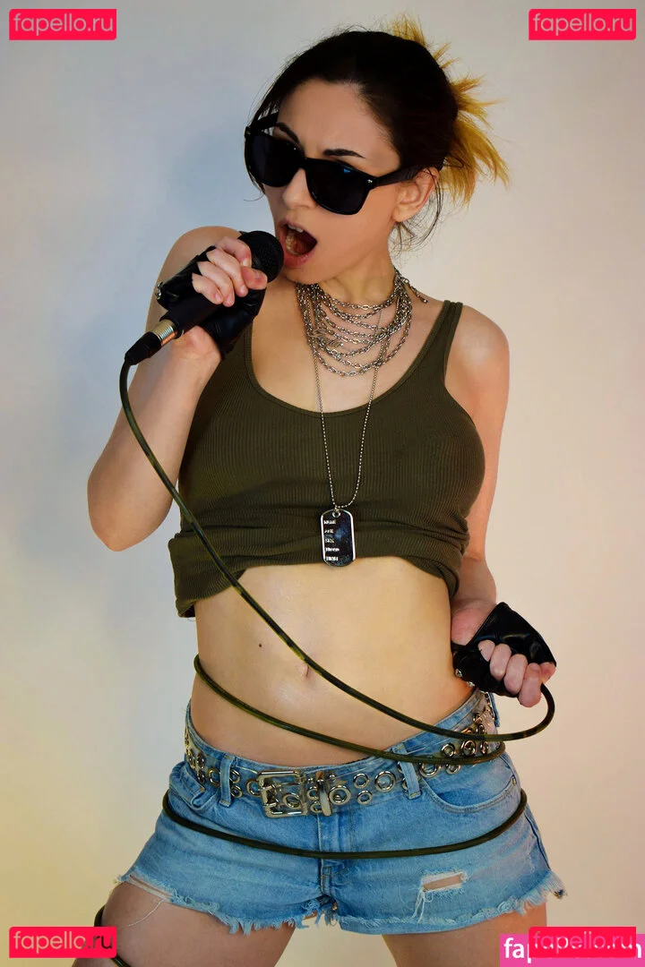 Türbaniçe Onlyfans Photo Gallery 