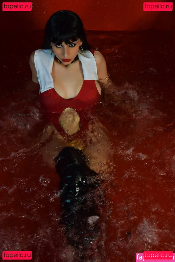 Türbaniçe Onlyfans Photo Gallery 