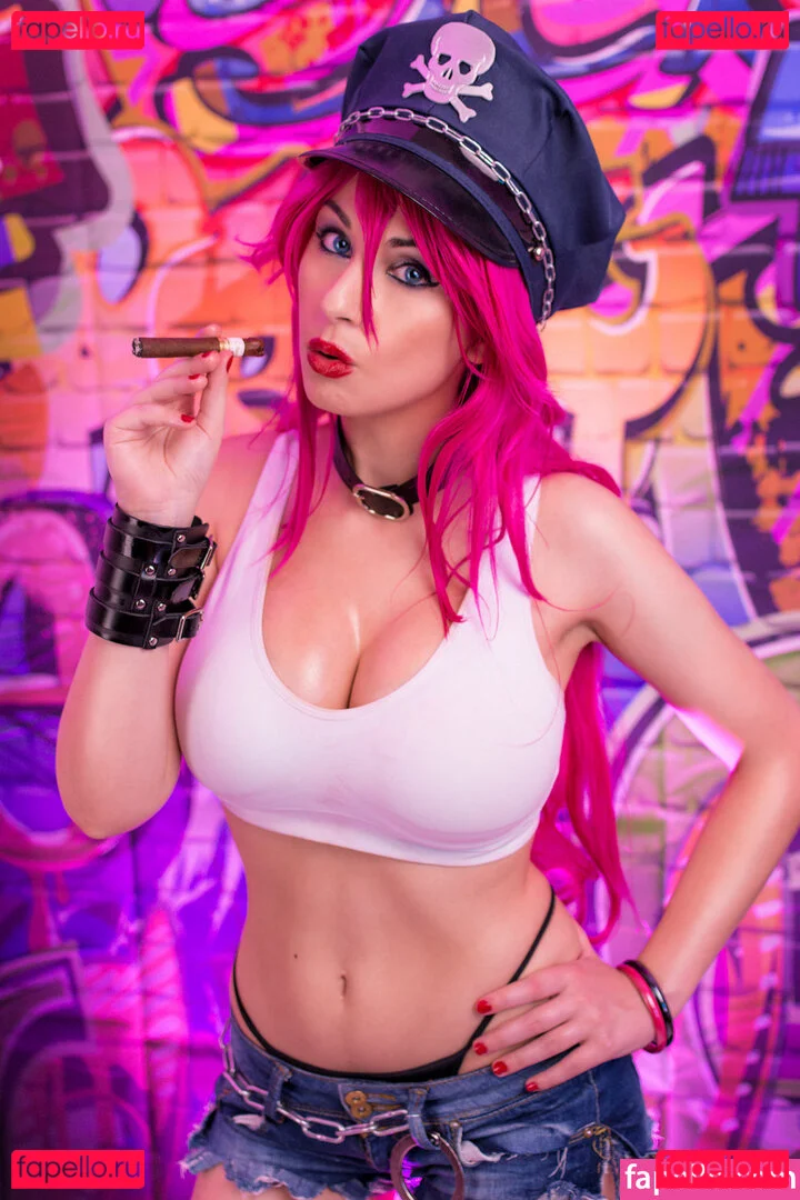 Türbaniçe Onlyfans Photo Gallery 