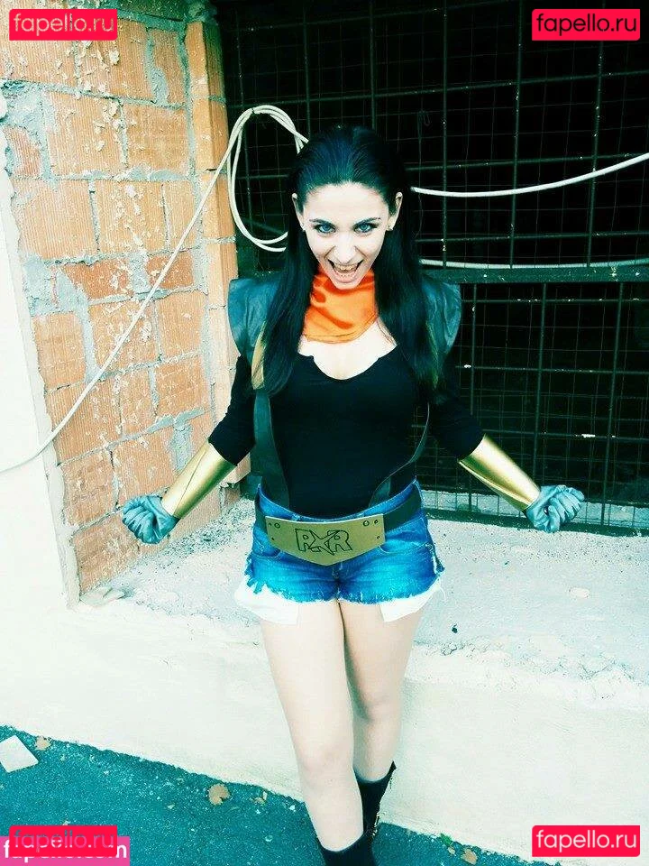 Türbaniçe Onlyfans Photo Gallery 