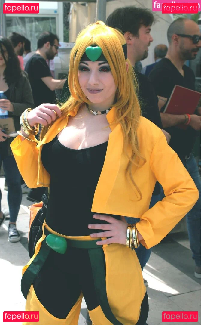 Türbaniçe Onlyfans Photo Gallery 