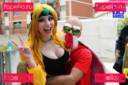 Türbaniçe Onlyfans Photo Gallery 