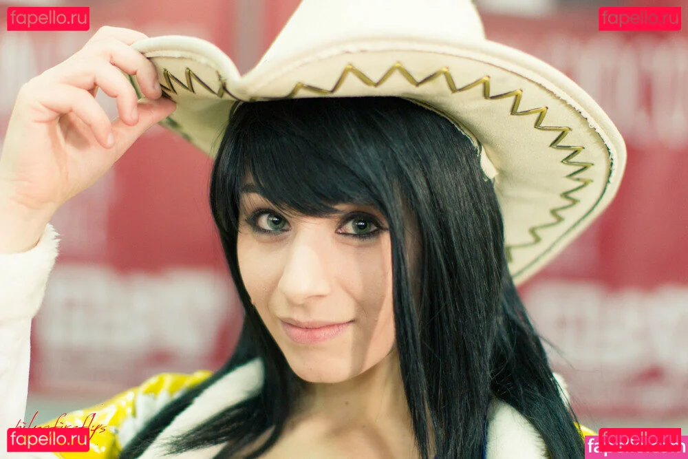 Türbaniçe Onlyfans Photo Gallery 