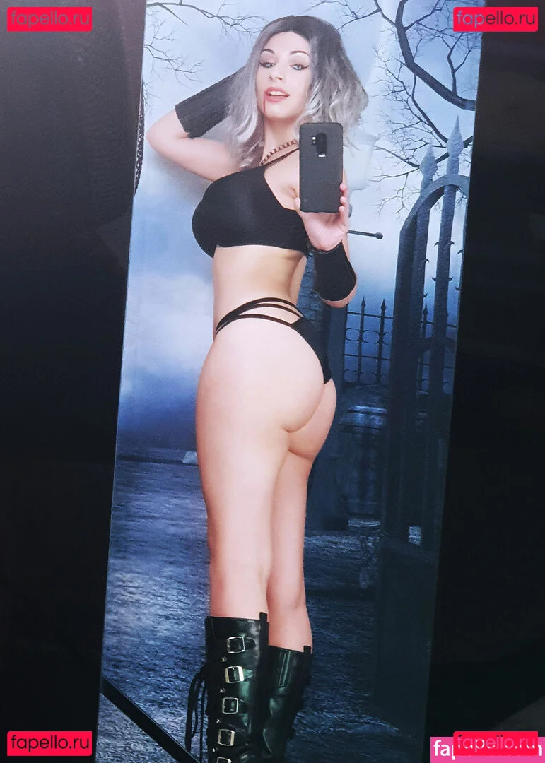 Türbaniçe Onlyfans Photo Gallery 