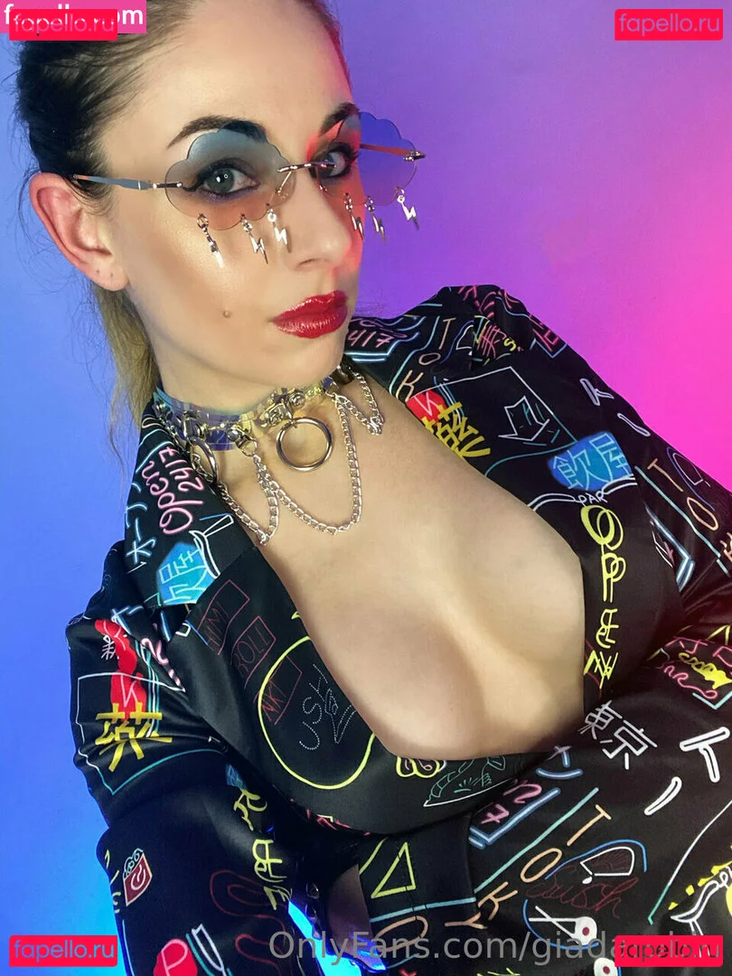 Türbaniçe Onlyfans Photo Gallery 