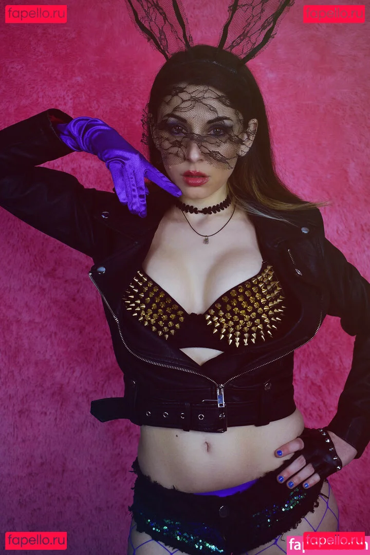 Türbaniçe Onlyfans Photo Gallery 