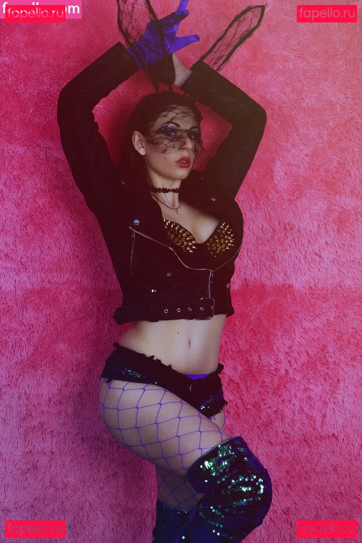 Türbaniçe Onlyfans Photo Gallery 