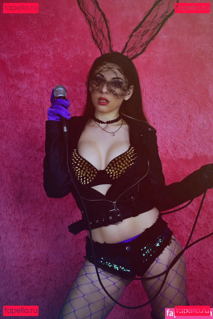 Türbaniçe Onlyfans Photo Gallery 