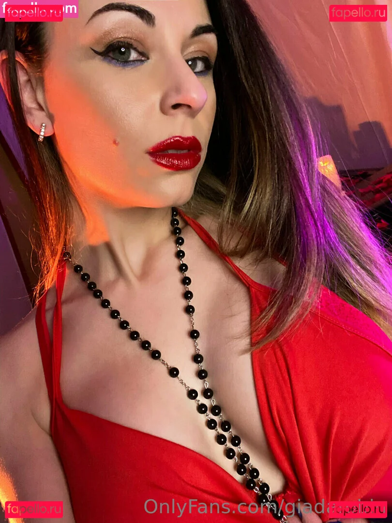 Türbaniçe Onlyfans Photo Gallery 