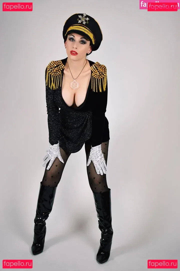 Türbaniçe Onlyfans Photo Gallery 