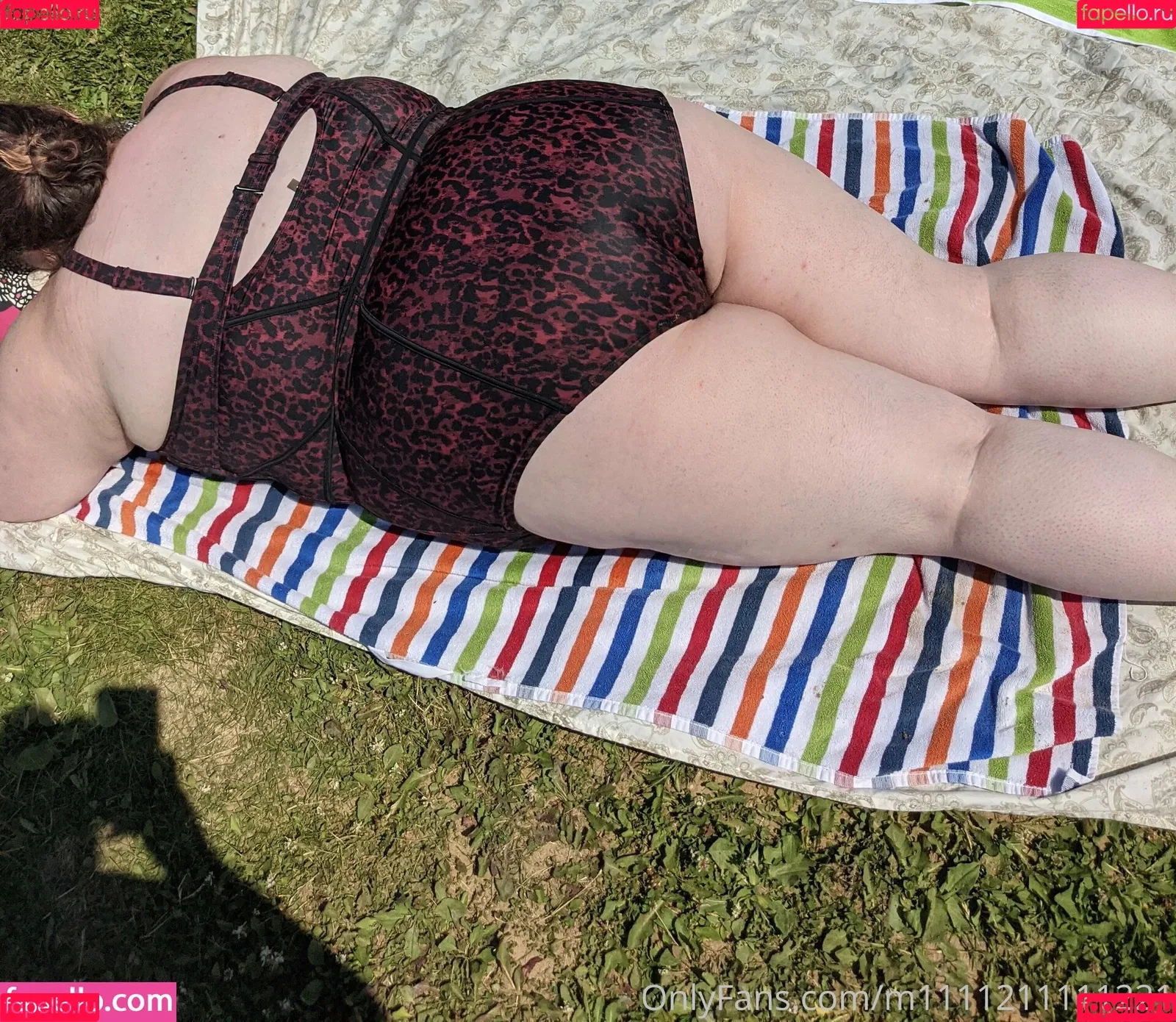 m1111211111221 Onlyfans Photo Gallery 