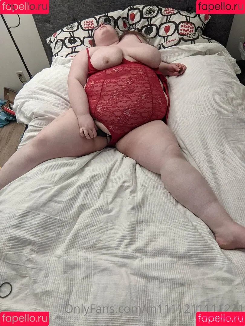 m1111211111221 Onlyfans Photo Gallery 