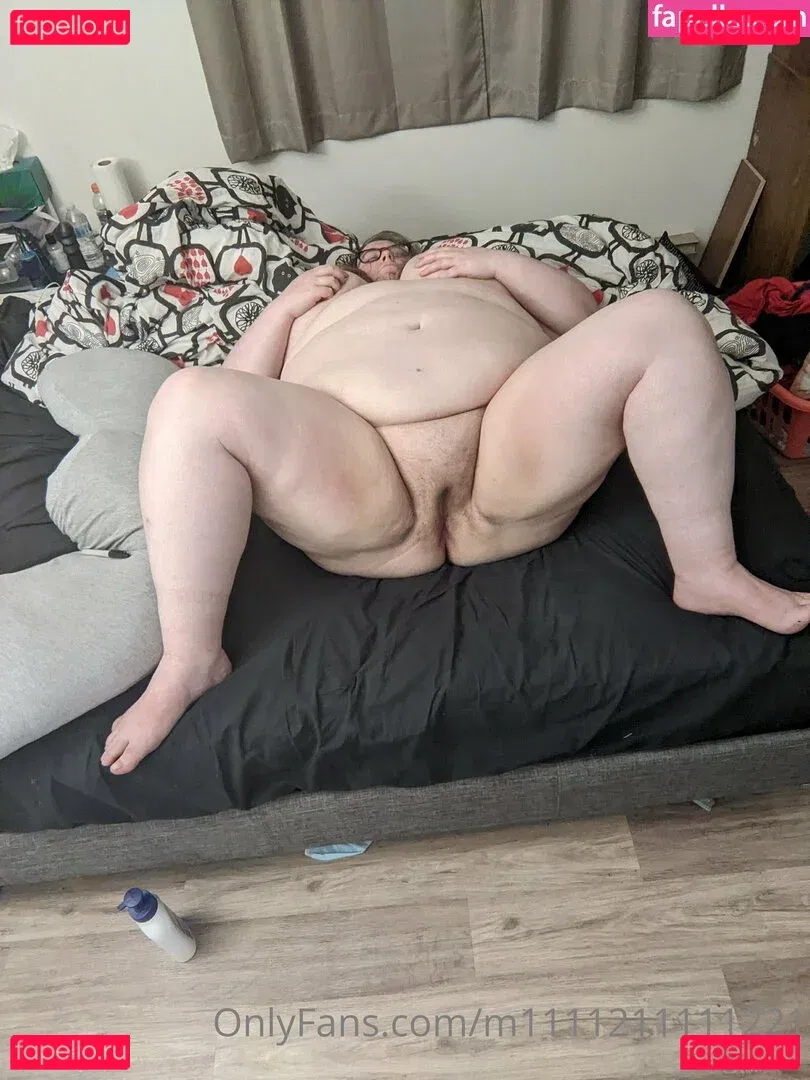 m1111211111221 Onlyfans Photo Gallery 