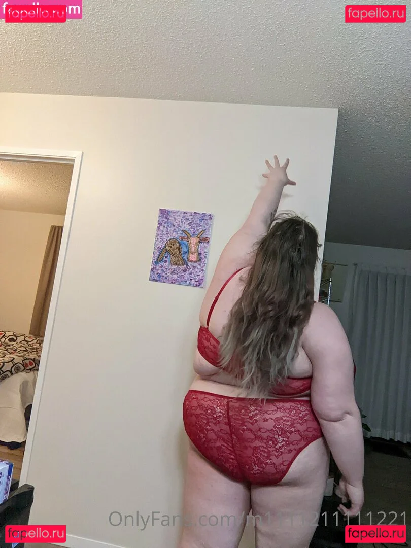 m1111211111221 Onlyfans Photo Gallery 