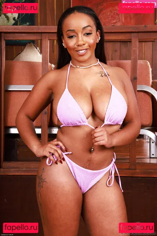 LilyStarfirex Onlyfans Photo Gallery 