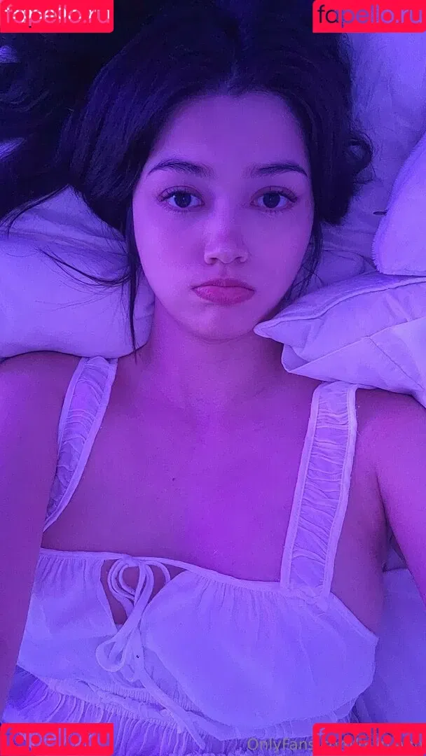 qilin.anh Onlyfans Photo Gallery 